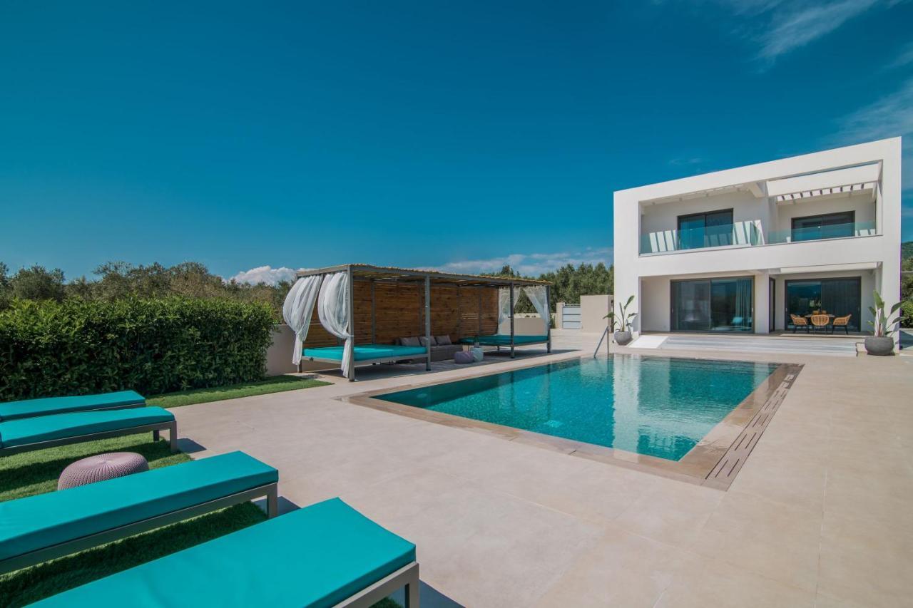 Antonia Villa - Luxurious Serenity With Private Pool, By Zantewize Kalipádhon 外观 照片